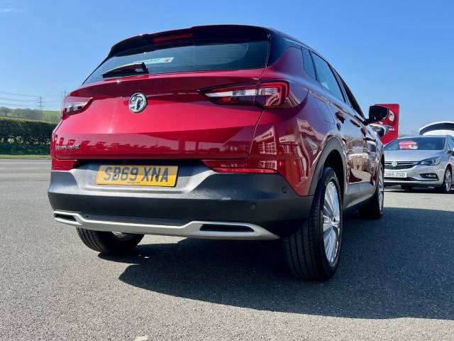 2020 Vauxhall Grandland X 1.2 Turbo Business Edition Nav 5dr Auto