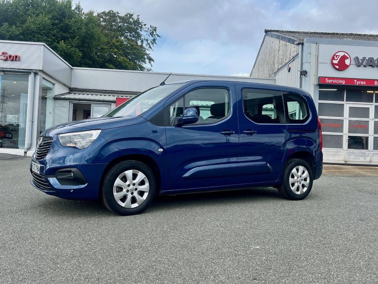 2020 Vauxhall Combo-life
