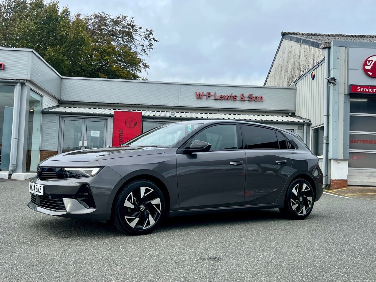 2024 Vauxhall Astra