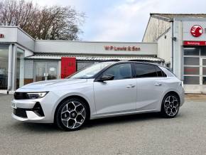 VAUXHALL ASTRA at W P Lewis & Son Pembroke Dock