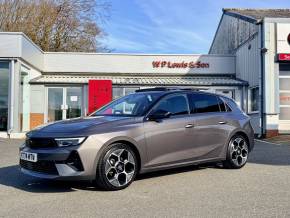 VAUXHALL ASTRA at W P Lewis & Son Pembroke Dock