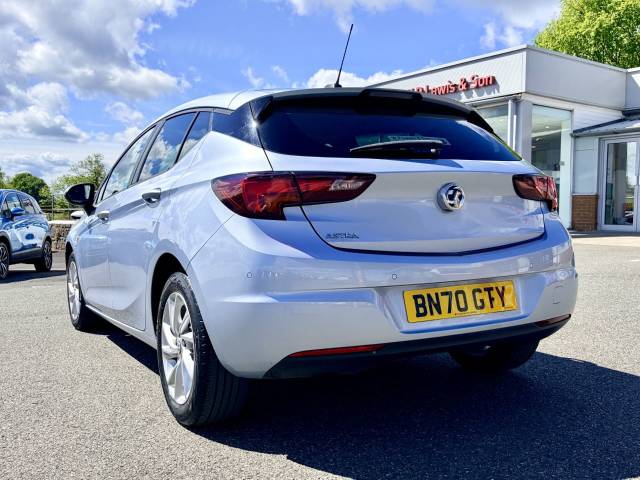 2020 Vauxhall Astra 1.5 Turbo D 105 Business Edition Nav 5dr