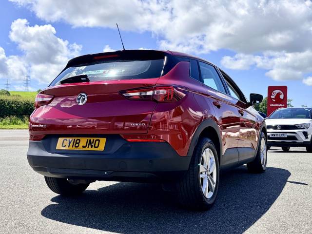 2018 Vauxhall Grandland X 1.2 Turbo SE 5dr