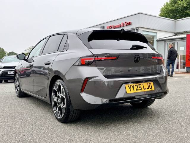 2025 Vauxhall Astra 1.2 Turbo 130 Ultimate 5dr