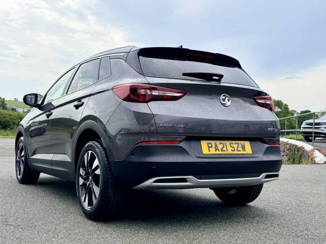 2021 Vauxhall Grandland X 1.5 Turbo D Griffin Edition 5dr