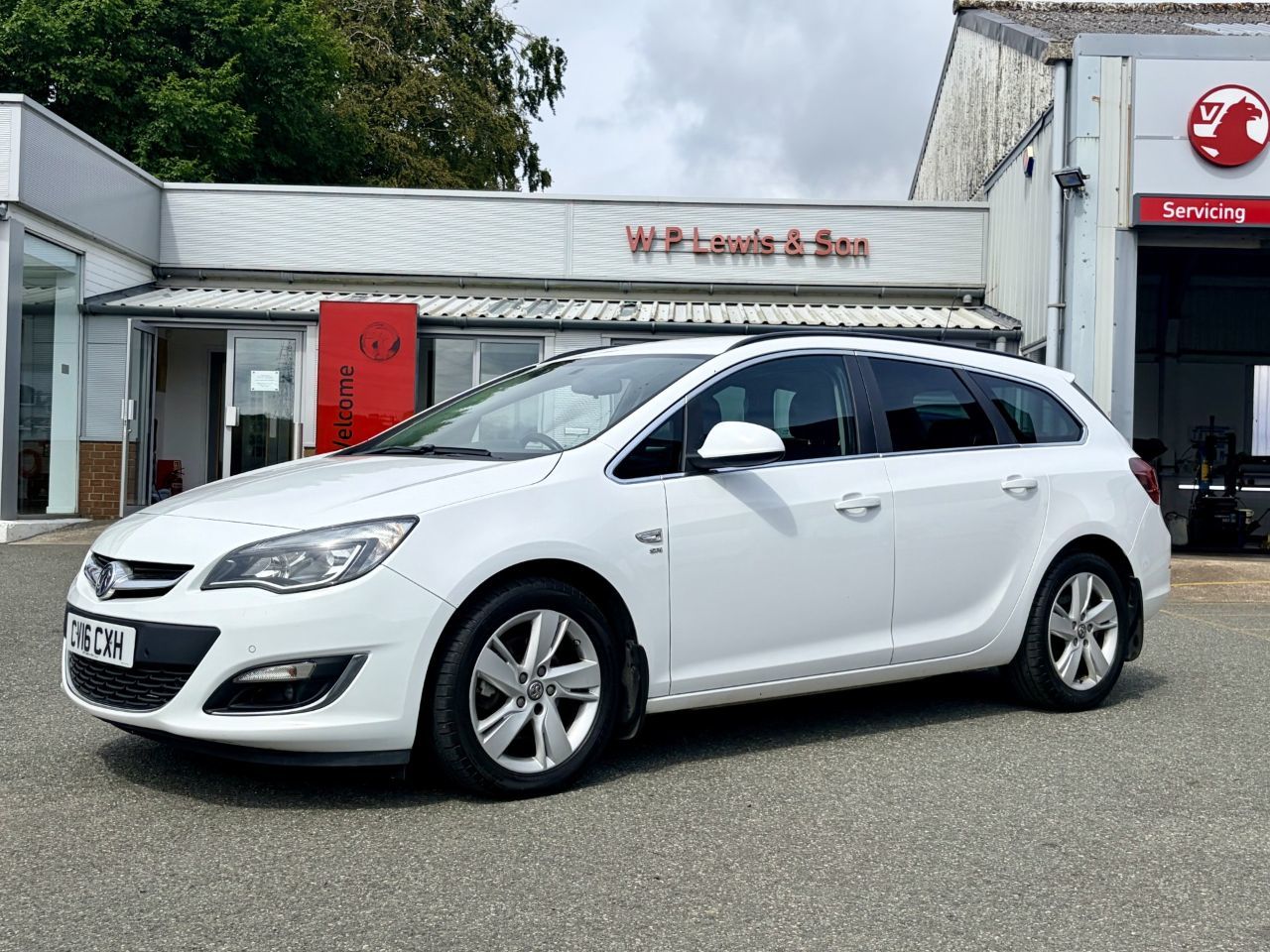 2016 Vauxhall Astra
