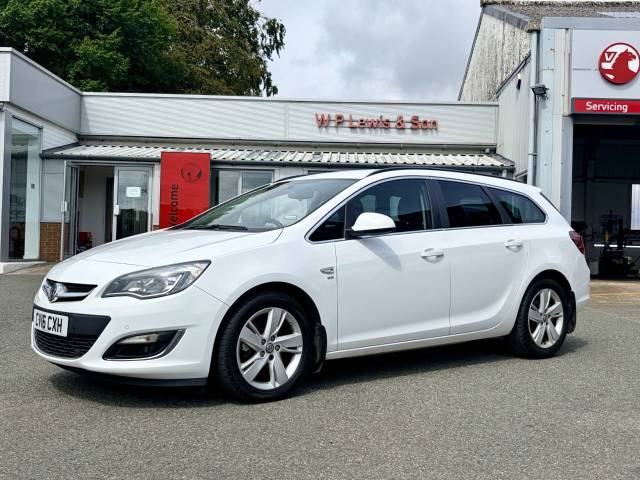 Vauxhall Astra 2.0 CDTi 16V SRi 5dr Estate Diesel White Jade