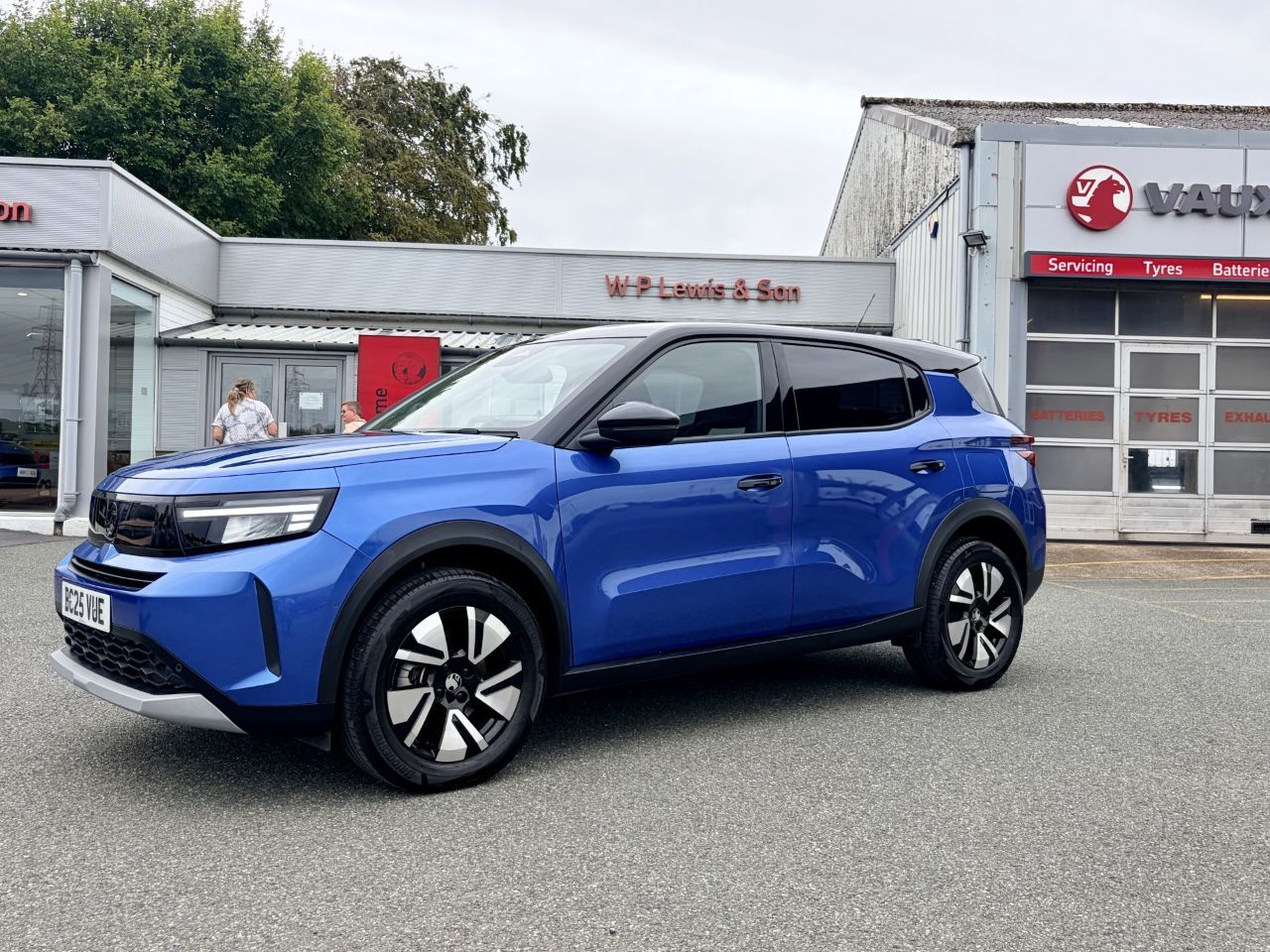 2025 Vauxhall Frontera