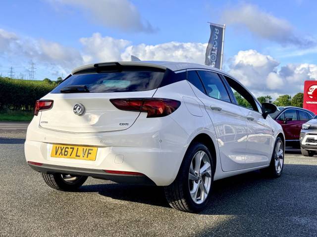 2017 Vauxhall Astra 1.6 CDTi 16V 136 SRi Nav 5dr
