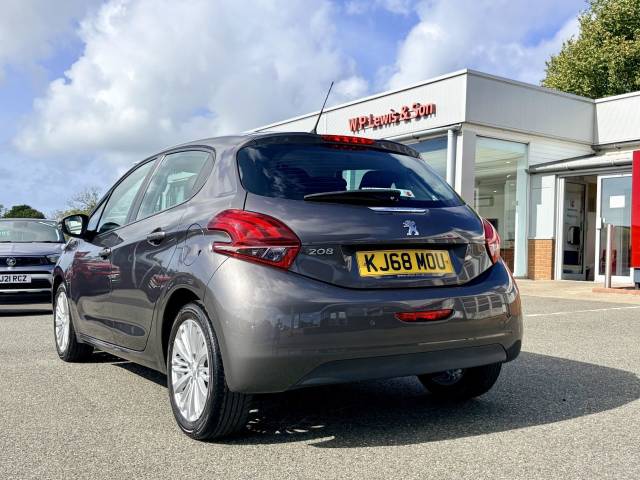 2019 Peugeot 208 1.2 PureTech 82 Signature 5dr [Start Stop]